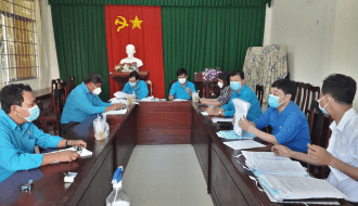 Liên đoàn Lao động huyện Trà Cú: 09 Công đoàn cơ sở xếp loại hoàn thành xuất sắc nhiệm vụ năm 2021