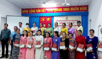 Liên đoàn Lao động huyện Châu Thành: Họp mặt và sinh hoạt chuyên đề nữ CNVCLĐ