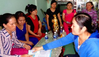 Liên đoàn Lao động huyện Tiểu Cần: Hỗ trợ 150 triệu đồng cho CNVCLĐ phát triển sản xuất