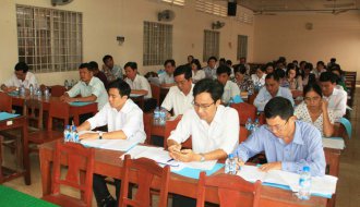Liên đoàn Lao động thành phố Trà Vinh:  Triển khai kế hoạch Đại hội CĐCS nhiệm kỳ 2018-2023.
