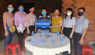 Liên đoàn Lao động thành phố Trà Vinh: Bàn giao nhà mái ấm công đoàn cho đoàn viên gặp khó khăn về nhà