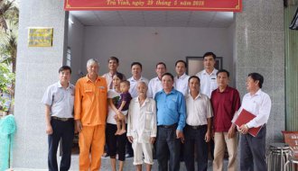 Công đoàn Điện lực Việt Nam: Bàn giao căn nhà thứ 44 cho Công đoàn Công ty Điện lực Trà Vinh