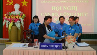 Cơ quan Liên đoàn Lao động tỉnh Trà Vinh: Tổ chức Hội nghị Cán bộ, công chức năm 2019