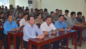 Liên đoàn Lao động tỉnh: Hưởng ứng ngày Pháp luật Việt Nam