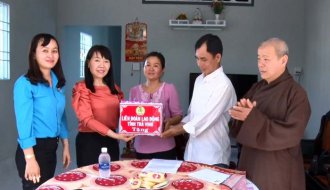Liên đoàn Lao động thành phố Trà Vinh: Bàn giao nhà Mái ấm công đoàn cho đoàn viên công đoàn