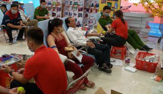 Liên đoàn Lao động thị xã Duyên Hải: Vận động CNVCLĐ hiến 495 đơn vị máu đợt 1/2021