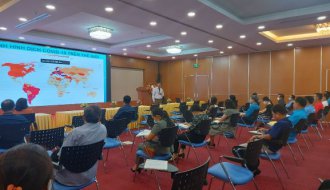 Tổng Liên đoàn Lao động Việt Nam: tổ chức Hội nghị tập huấn các biện pháp phòng, chống và đánh giá nguy cơ rủi ro lây nhiễm Covid – 19 tại nơi làm việc cho cán bộ công đoàn