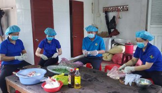 Liên đoàn Lao động huyện Tiểu Cần: Tích cực hỗ trợ khu cách ly, khu phong tỏa