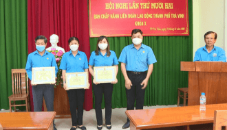 Liên đoàn Lao động thành phố Trà Vinh: Tổng kết phong trào CNVCLĐ và hoạt động công đoàn năm 2021, triển khai nhiệm vụ năm 2022