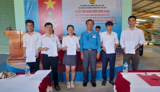 Liên đoàn Lao động TP.Trà Vinh: Thành lập CĐCS Chi nhánh Công ty TNHH SX-TM-DV Nông nghiệp Việt