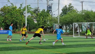 Giải bóng đá tứ hùng chào mừng kỷ niệm 30 năm tái lập tỉnh Trà Vinh và hưởng ứng Tháng công nhân, tháng hành động về ATVSLĐ năm 2022