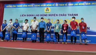 300 đoàn viên CĐCS Công ty TNHH TM & SX  Bảo Tiên được nhận quà trong Chương trình “Cảm ơn người lao động”