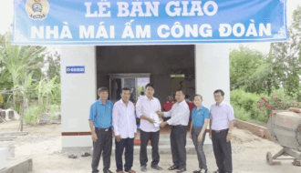 Liên đoàn Lao động huyện Duyên Hải:  Bàn giao nhà “Mái ấm công đoàn” cho đoàn viên